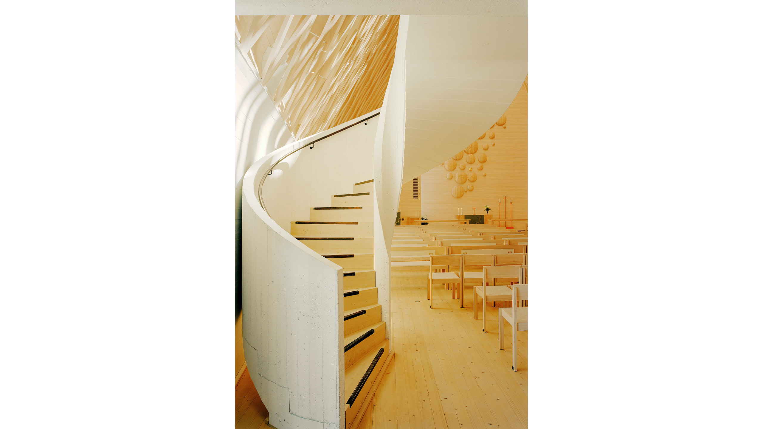 OOPEAA_Kuokkala Church_web-12