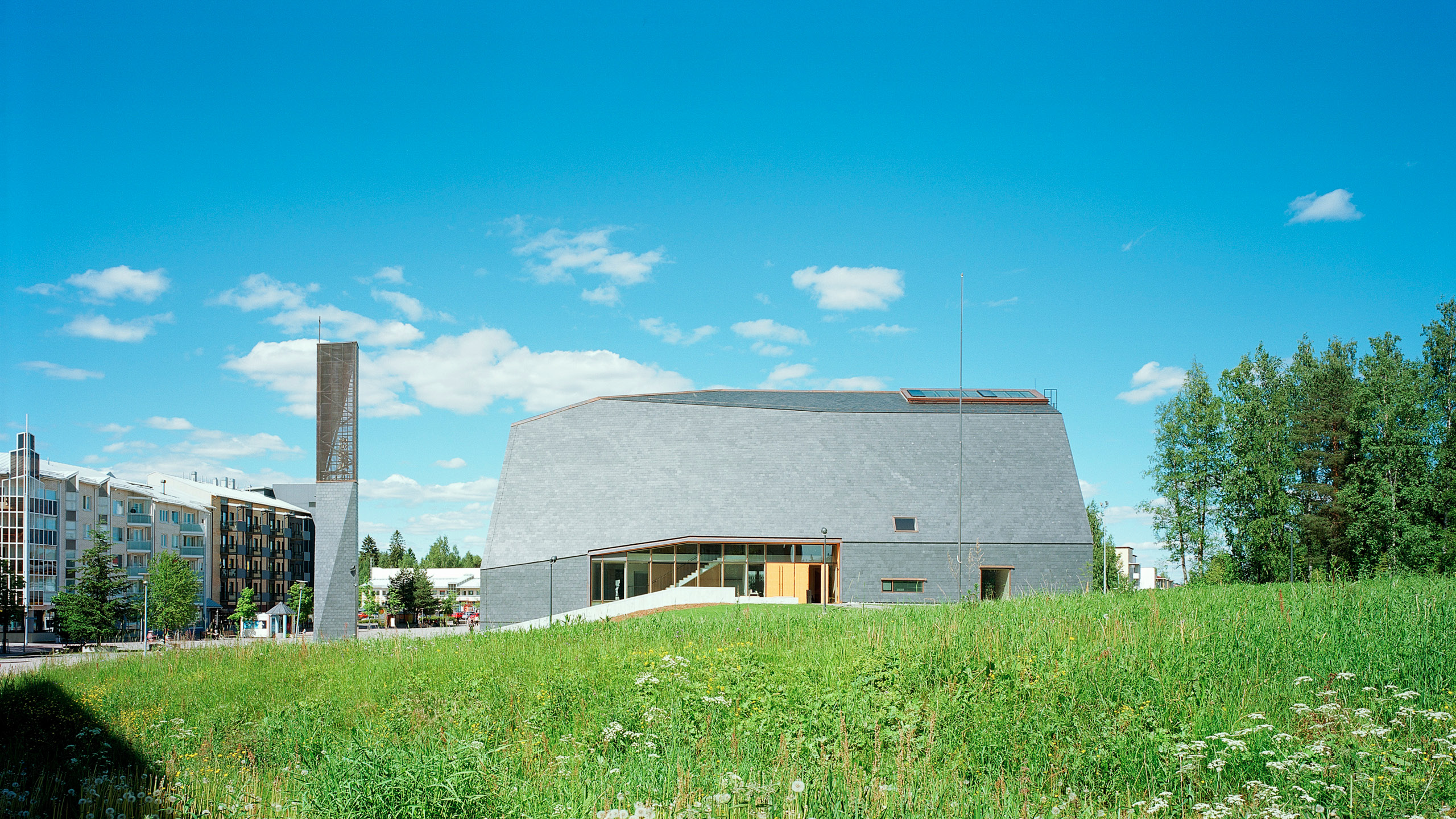 OOPEAA_Kuokkala Church_web-2